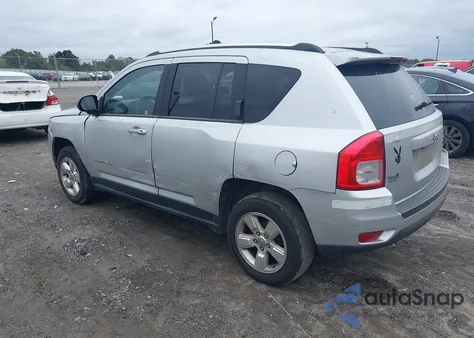 2013 Jeep Compass Sport из США, поврежденный, VIN 1C4NJCBA2DD272770